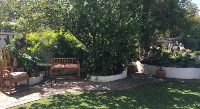 Апартаменты Brookwood Cottage