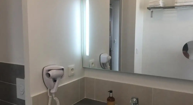 Трёхместный номер Standard c 1 комнатой Hotel de la Plage