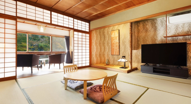Люкс с красивым видом из окна OkutsuHotSpa IkedayaKajikaen