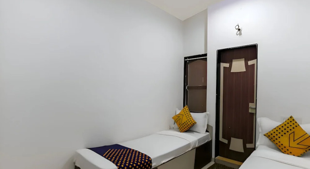 Номер Standard Hotel Atithi - Opposite Shreeji Hospital