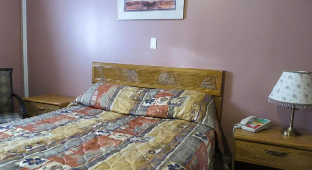 Номер Standard Kings Inn Orillia