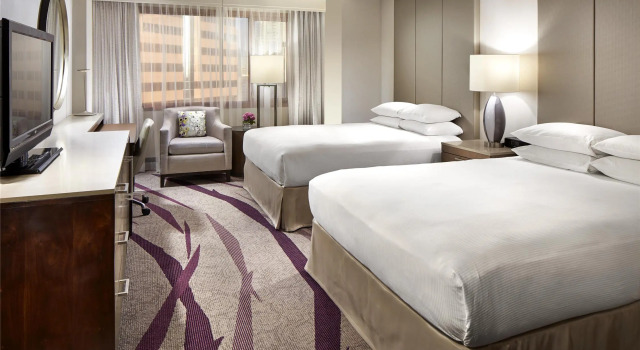 Четырёхместный номер Standard Hilton Long Beach Hotel