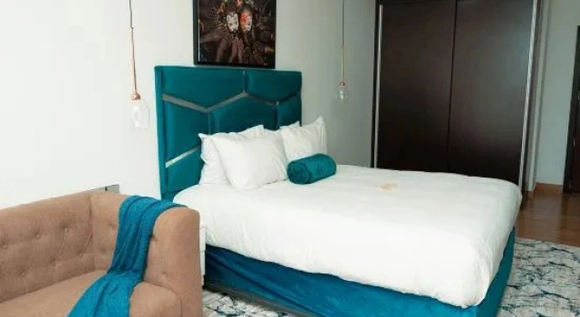 Deluxe Suite Serene Luxury Hotel