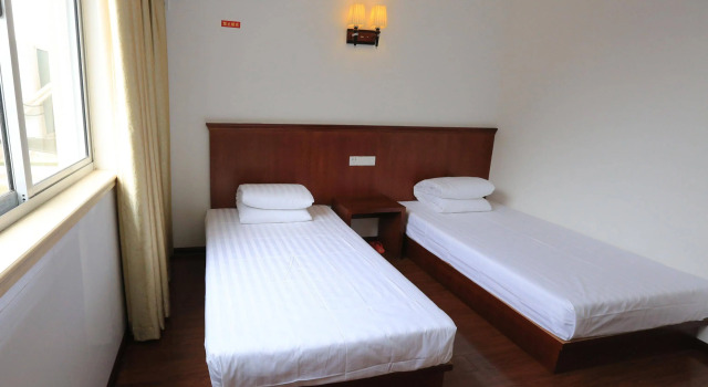 Longtai Inn, Prenota Hotel Hotel a Ningbo con parcheggio, Parcheggio