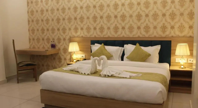 Hotel Royal Palm, Rezervovat Hotel Rājpur Uttarakhand