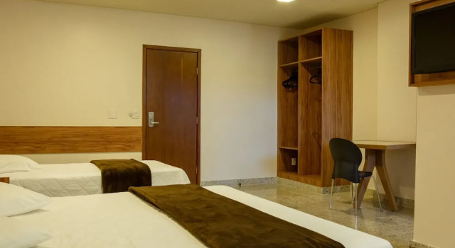 Трёхместный номер Luxury Lindóya Hotel