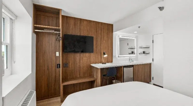 Двухместный номер Standard c 1 комнатой Uptown Inn by Vantaggio - Limited Service Apart-Hotel