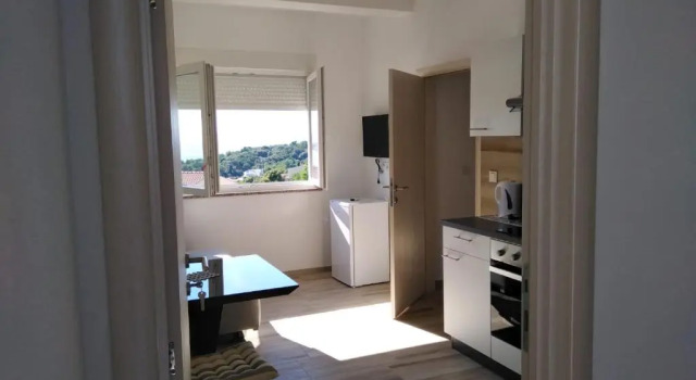 Appartamento con balcone Apartments Patalic