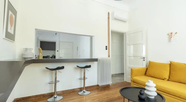 Апартаменты An Outstanding 3 Bdrm Apartment in the Heart of Athens