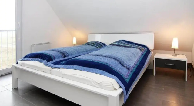 Коттедж Comfort с 4 комнатами Holiday home de Poeler Drift, Zierow