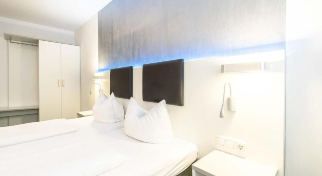 Четырёхместный номер Standard с видом на город Hotel Wandinger Hof