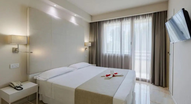 Полулюкс с видом на сад Hotel Du Parc