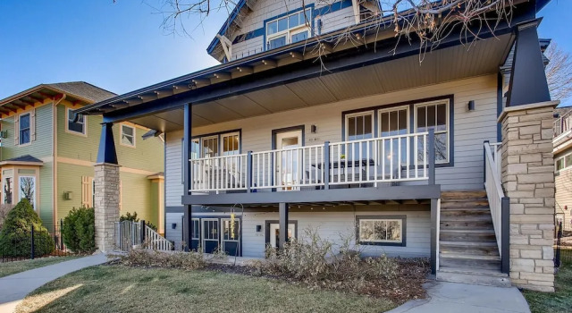 Brilliant Posh Home - Backs to Poudre River Trail, Забронировать Апартаменты/квартира Отели Форт-Коллинс с парковкой, рядом с Global Village Museum of Arts and Cultures, Парковка