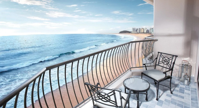 Двухместный номер Deluxe с балконом и с видом на океан Paradise Hotel Busan
