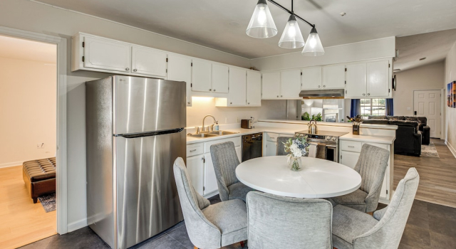 Коттедж 2 Mi to Fsu: Pet-friendly Retreat w/ Private Yard
