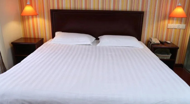 Pai Hotel Nanchang Honggutan Feng Hezhong Zhong Avenue Cui Yuan Subway Station, Rezerwuj Hotel Xinjian Jiangxi