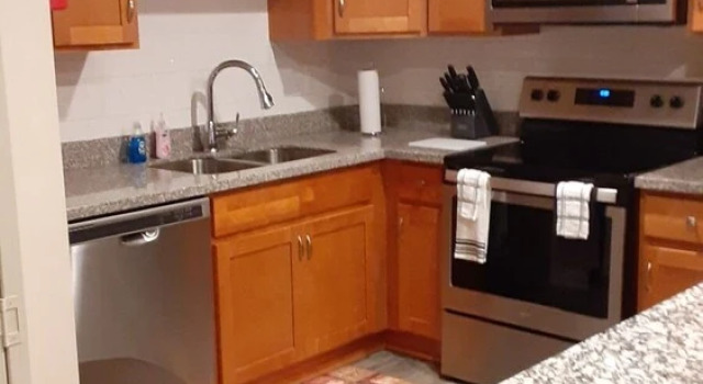Updated and Modern 1-bedroom in Baton Rouge, Забронировать Отель Отели Батон-Руж 3 звезды, рядом с Парк на улице Рузвельта, 3*