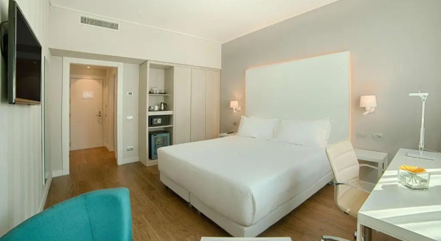 Двухместный номер Standard NH Torino Centro