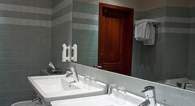 Chateau Čechtice, Prenota Hotel Hotel a Olbramovice con parcheggio, Parcheggio