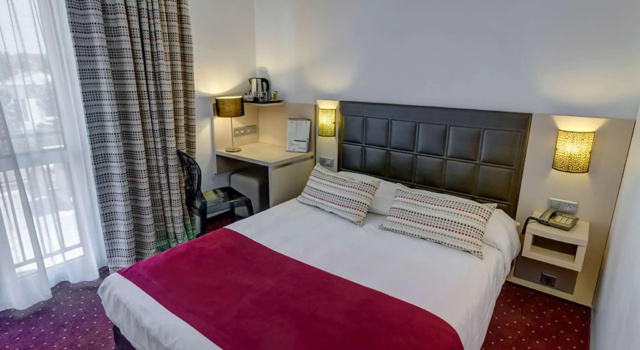 Двухместный номер Standard Mercure Arles Centre Arenes