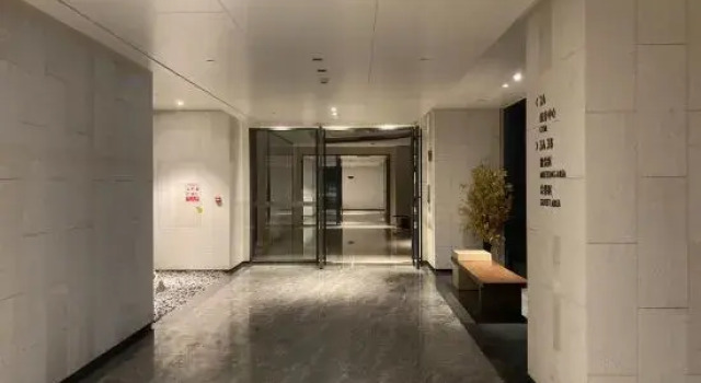 Xiao'er Family (Shenzhen North Station Store), Rezerwuj Hotel Hotele w Shenzhen z parkingiem, Parking
