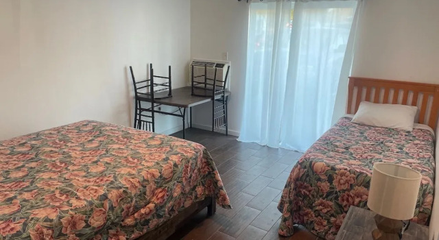 Номер Standard Rolling Pines Golf & Banquet Facility