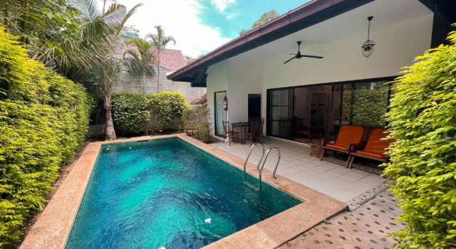 Номер Standard Villa Raya Resort Private Pool Villas