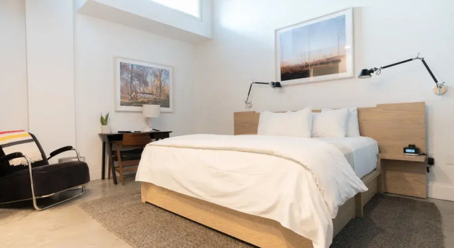 The 404 Hotel