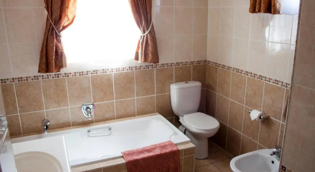 Апартаменты Apartment at 34 Columbine Avenue