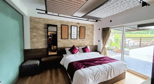 Номер Luxury The 643 Holiday Homes