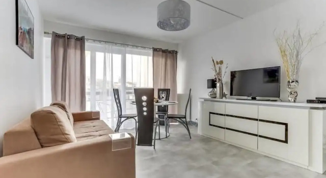 LE 27 Appartement 3 Etoiles PartDieu PKG, Rezerwuj Apartament Hotele w Rhône z parkingiem, Parking