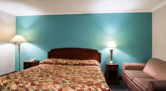 Номер Standard Rodeway Inn Syracuse Carrier Circle