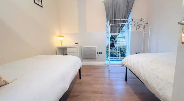 2bdr En Suite Wembley Apartment Retreat, Varaa Huoneisto Asunnot kohteessa Merseyside, Huoneisto