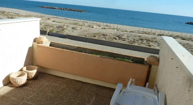Charmant T 2 vue mer pied dans l'eau, Rezerwuj Apartament Le Barcares Corbières