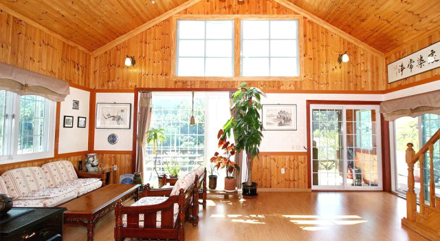 Pyeongchangwild Flower Theme Pension, Boek Hotel Hotels in Gangwon-Do met parkeren, Parkeren