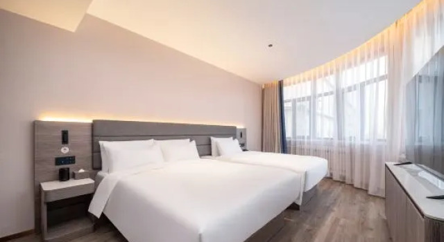 Люкс PALACE Hotel（Hailar Airport, Hulunbuir, Mongolia - Chengis Khan Square Store) ）