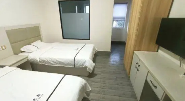 Qingcheng Zhixin Homestay (Qingchengshan High-Speed Railway Station), Boek Hotel Hotels in Chengdu met parkeren, Parkeren