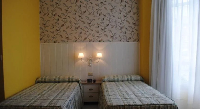 Hostal Santa Marta Playa, Prenota Hotel Baiona 