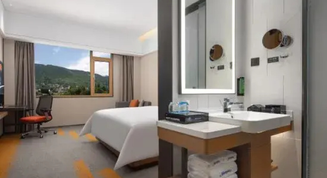 Номер Superior Hampton by Hilton EnShi