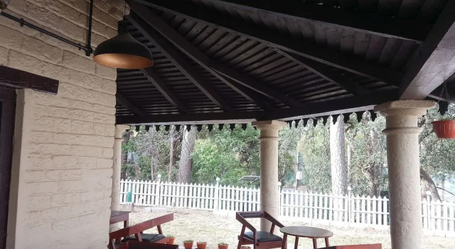 Frozen Woods Resorts Bungalow, Varaa Hotelli Hotellit Ramgarh aamiaisella, Aamiainen