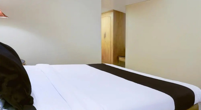Premium Room Near Pataleshwar Temple, Pune, Забронировать Отель Недорогие отели штата Махараштры, недорого