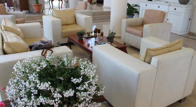 The Prince Inn Hotel & Villas, Book Hotel Hoteller i Girne med parkering, Parkering