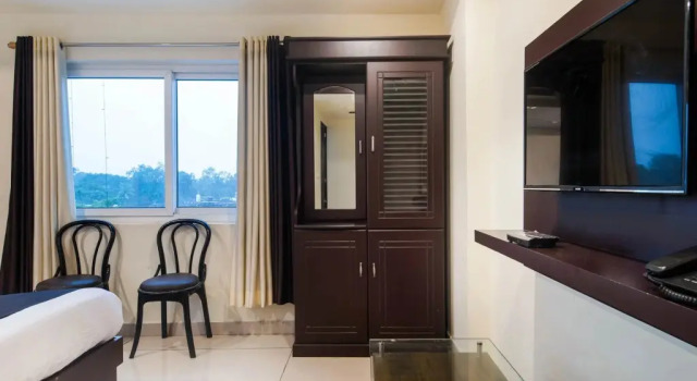 Hotel Alfa by OYO Rooms, Varaa Hotelli Vijayawada 