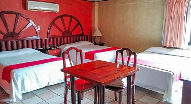 Номер Economy Hotel Esmeralda