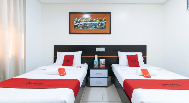Семейный номер Standard RedDoorz near LRT 2 Antipolo Station