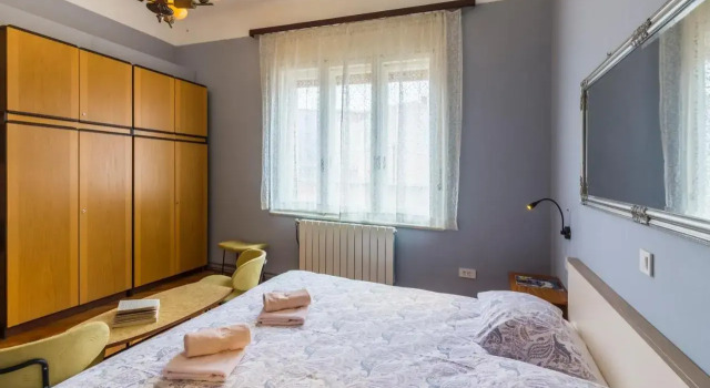 Spacious & Smart Center Apartment, Забронировать Апартаменты/квартира Пула Pula Riviera, рядом с Pula Bus Station