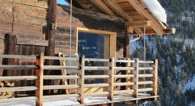 Коттедж с 2 комнатами с красивым видом из окна Montagne Alternative