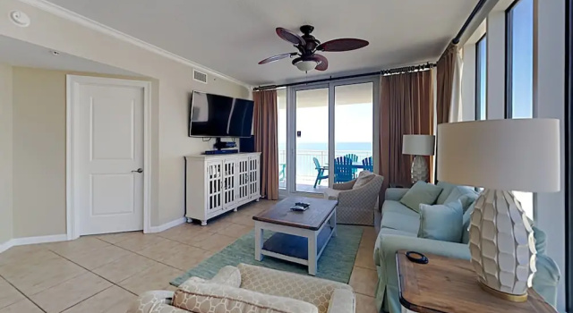 Студия The Colonnades #603 by Southern Vacation Rentals