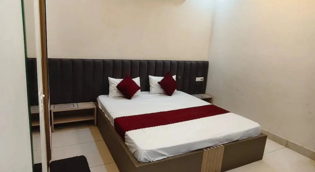 Номер Deluxe Hotel Imperial Panipat
