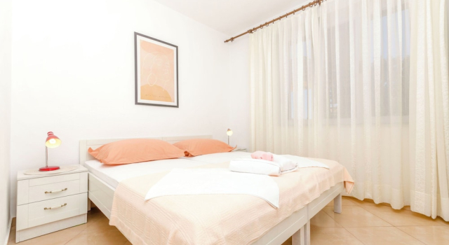 Apartments Natasa, Rezerwuj Apartament Hotele w Split-Dalmatia County z parkingiem, Parking